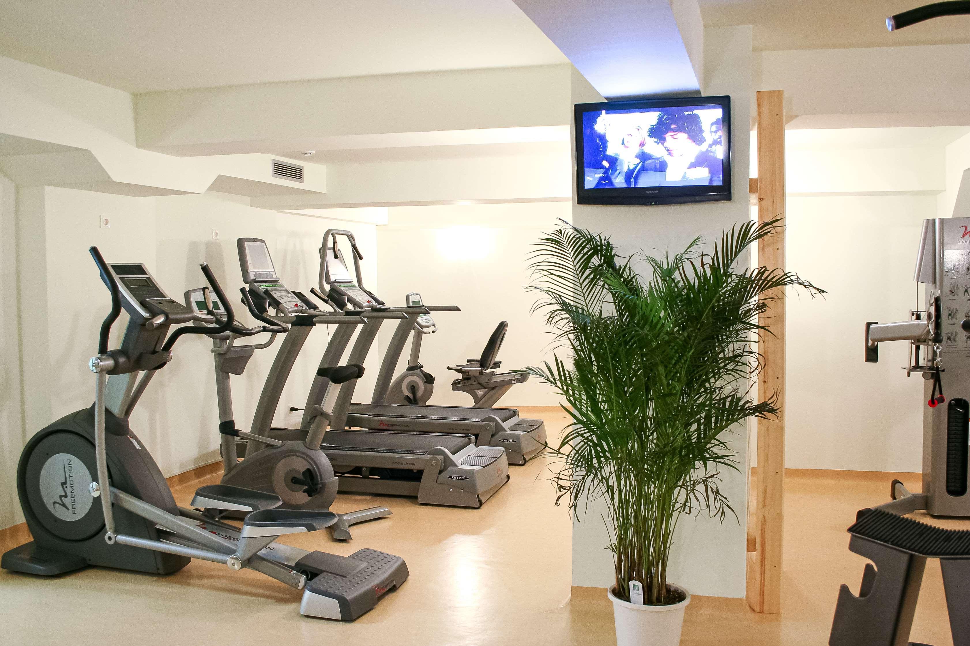 Hotel Golden Tulip Ana Tower Sibiu Dış mekan fotoğraf