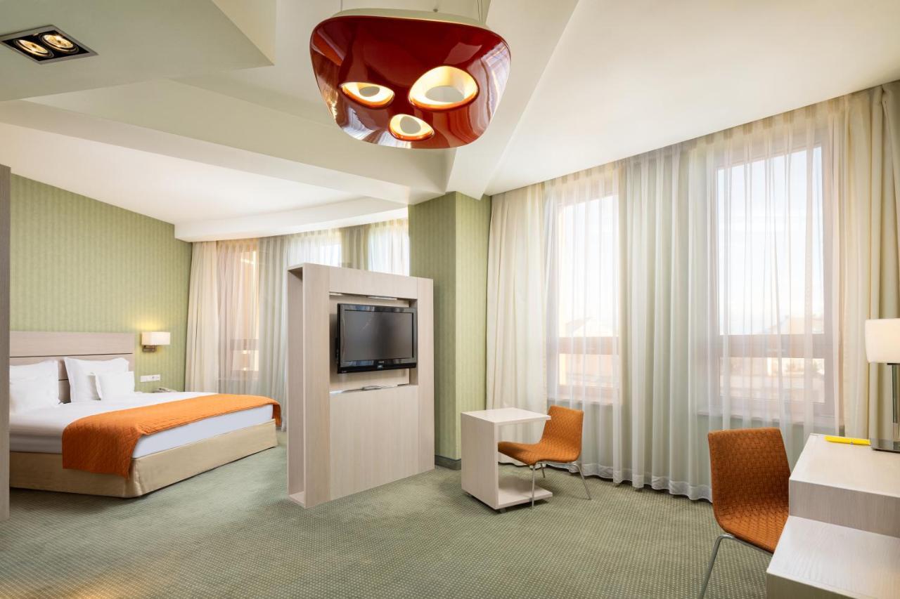 Hotel Golden Tulip Ana Tower Sibiu Dış mekan fotoğraf