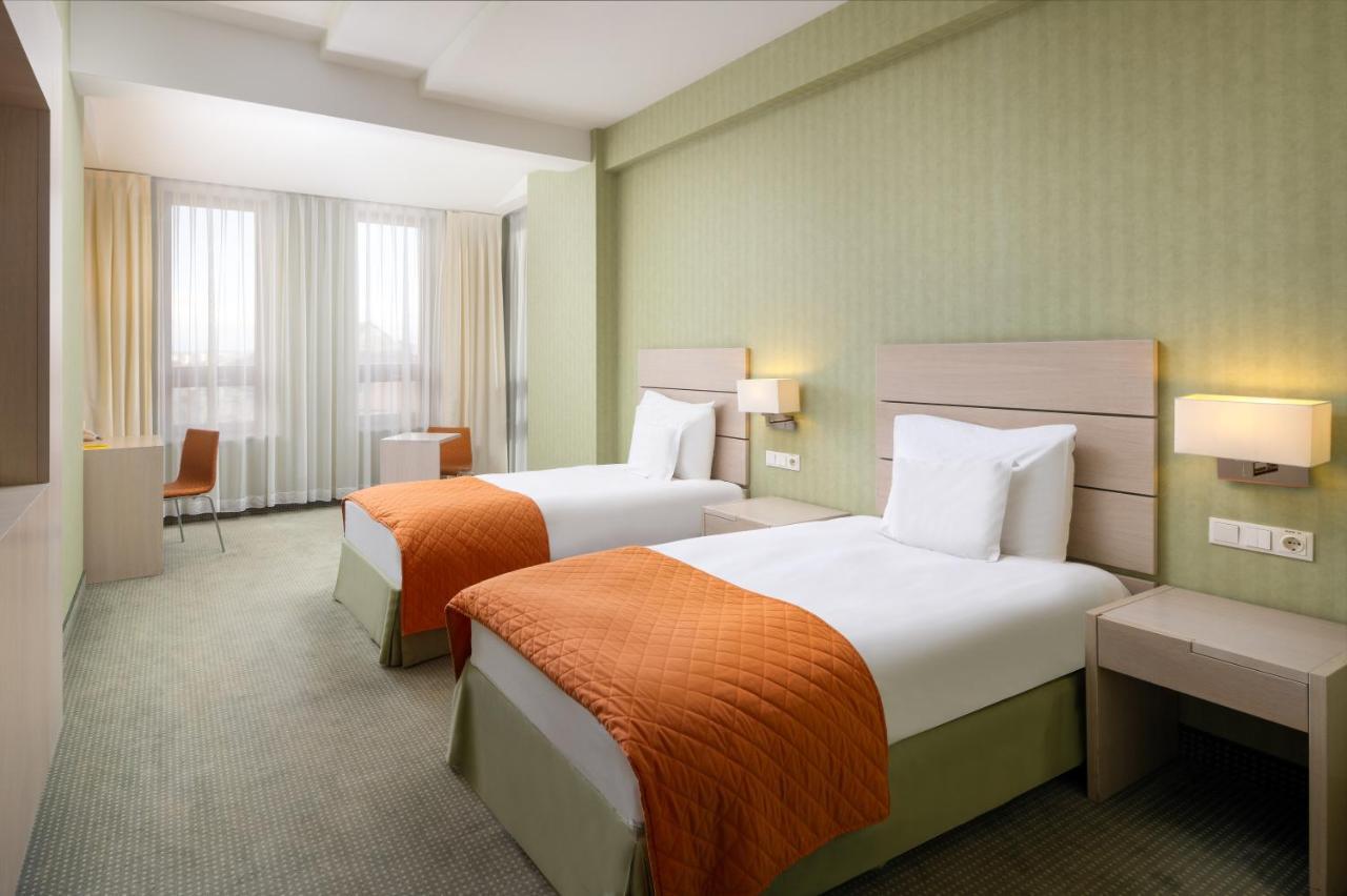 Hotel Golden Tulip Ana Tower Sibiu Dış mekan fotoğraf