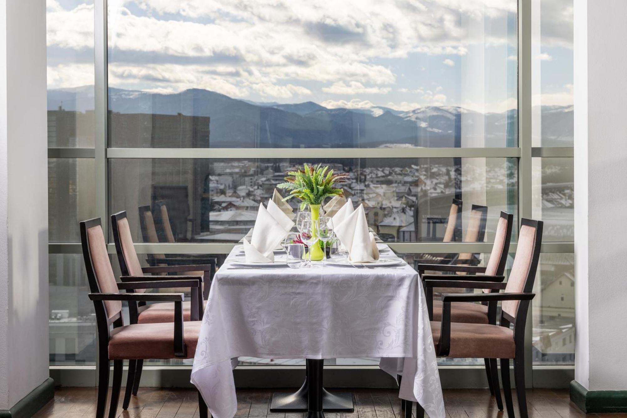 Hotel Golden Tulip Ana Tower Sibiu Dış mekan fotoğraf