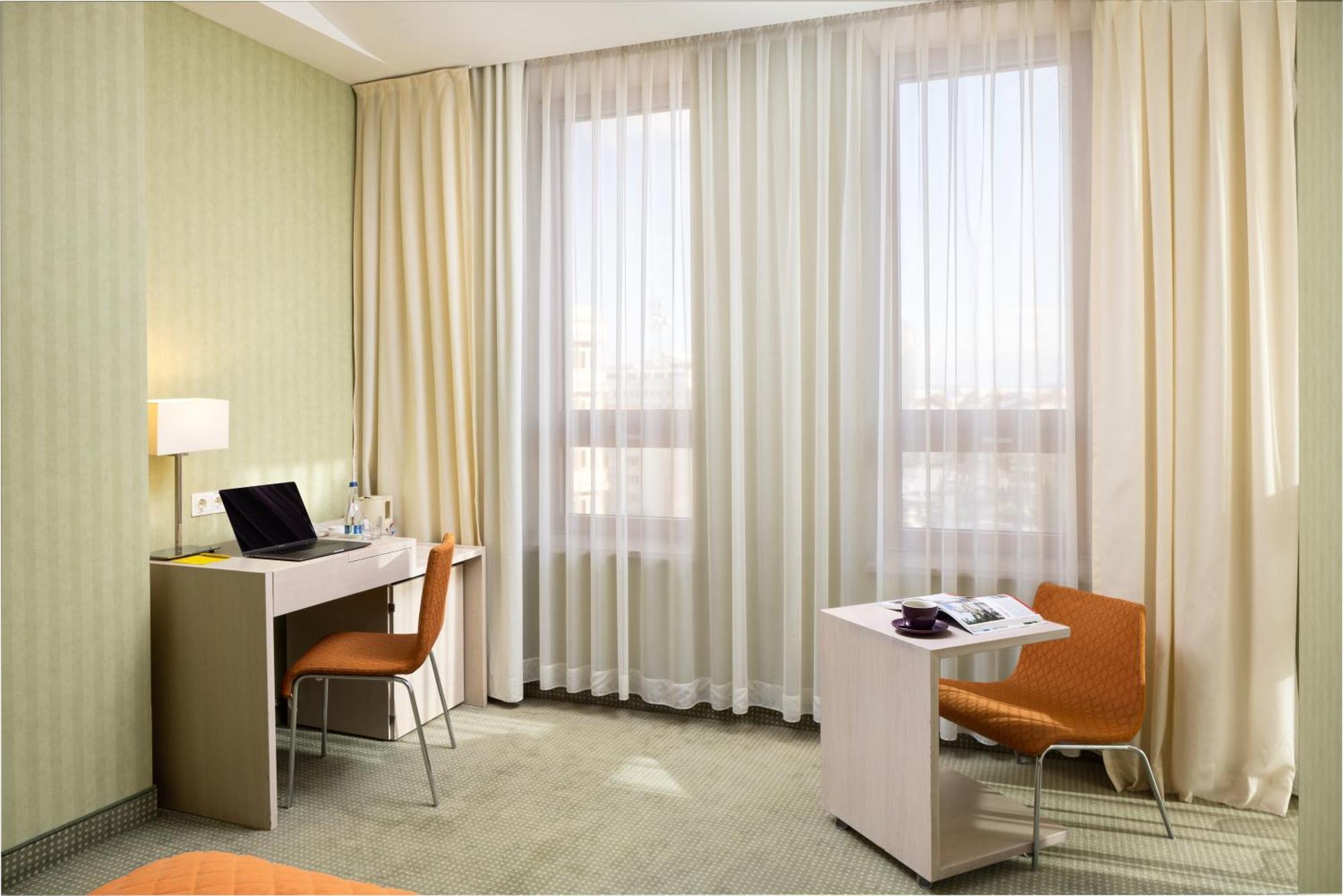 Hotel Golden Tulip Ana Tower Sibiu Dış mekan fotoğraf