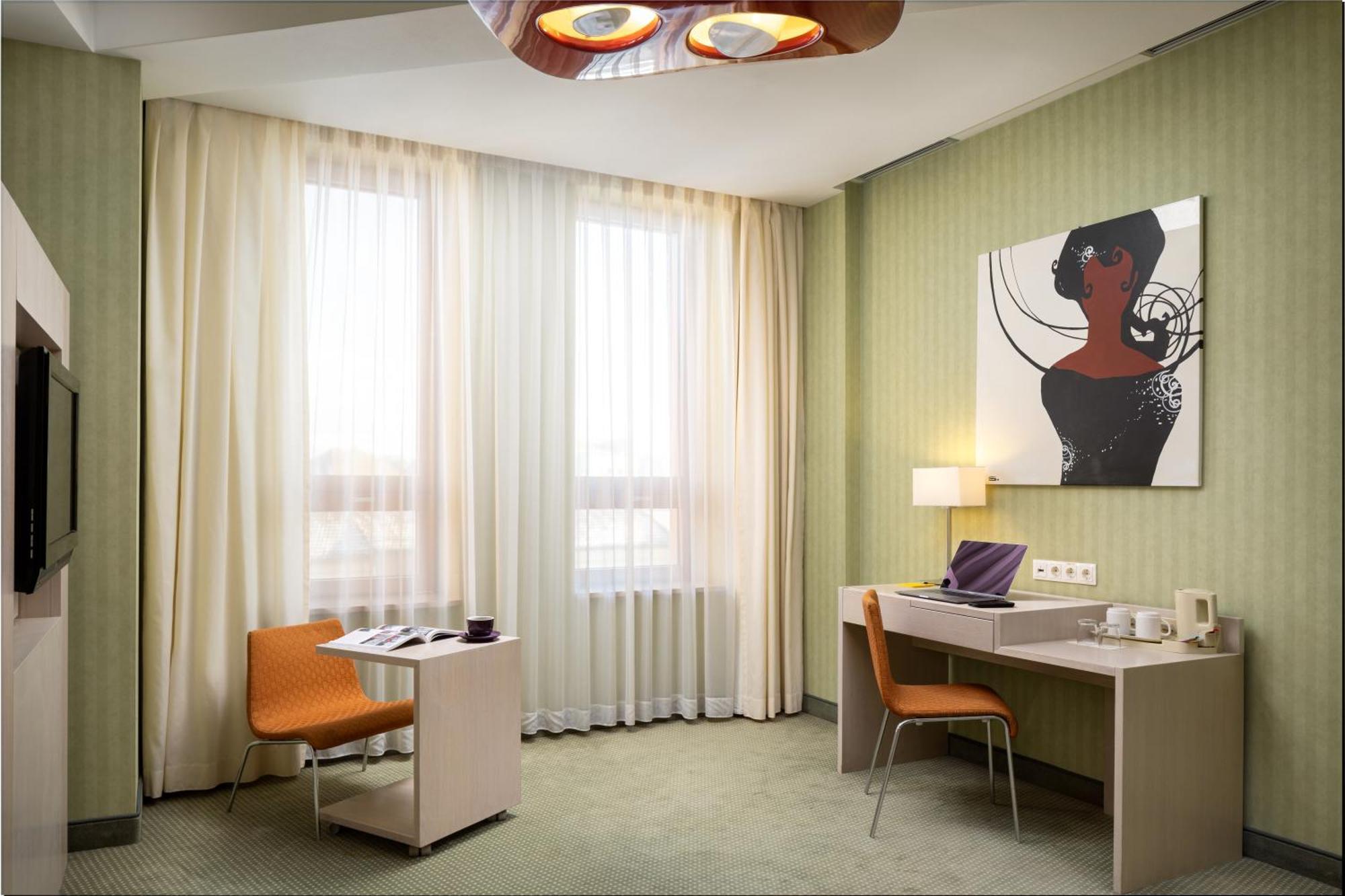 Hotel Golden Tulip Ana Tower Sibiu Dış mekan fotoğraf